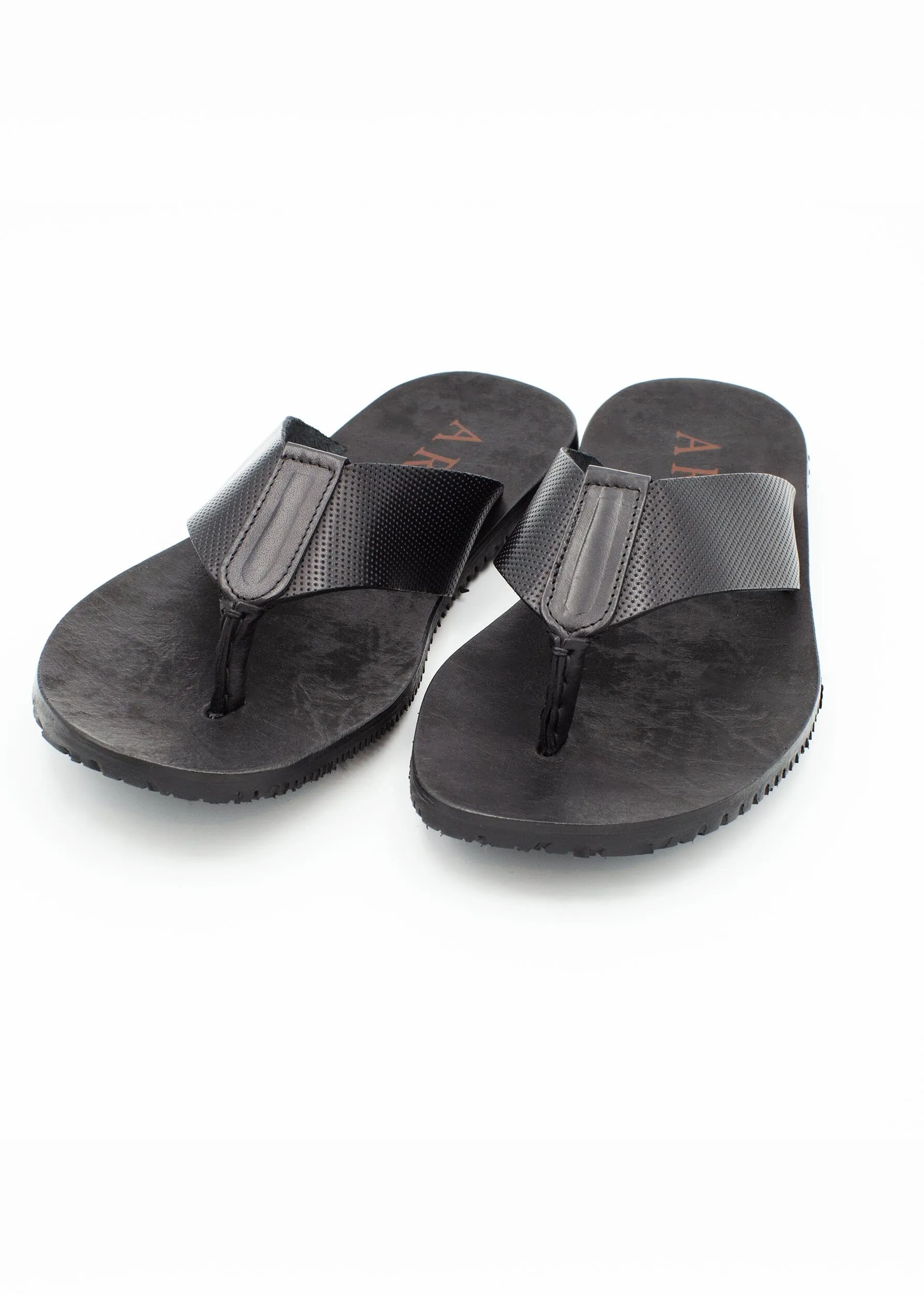 LEATHER THONG SANDALS