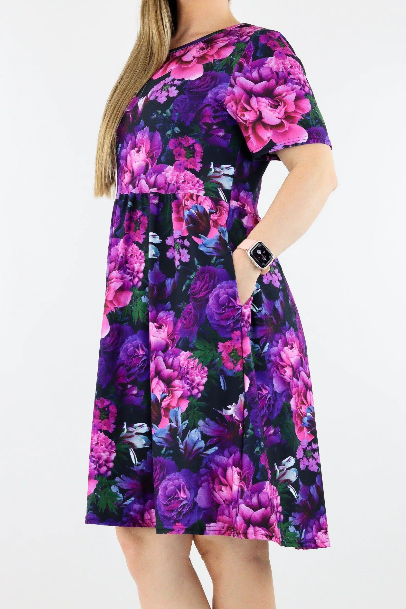 Serenity Flora - Short Sleeve Skater Dress - Knee Length - Side Pockets