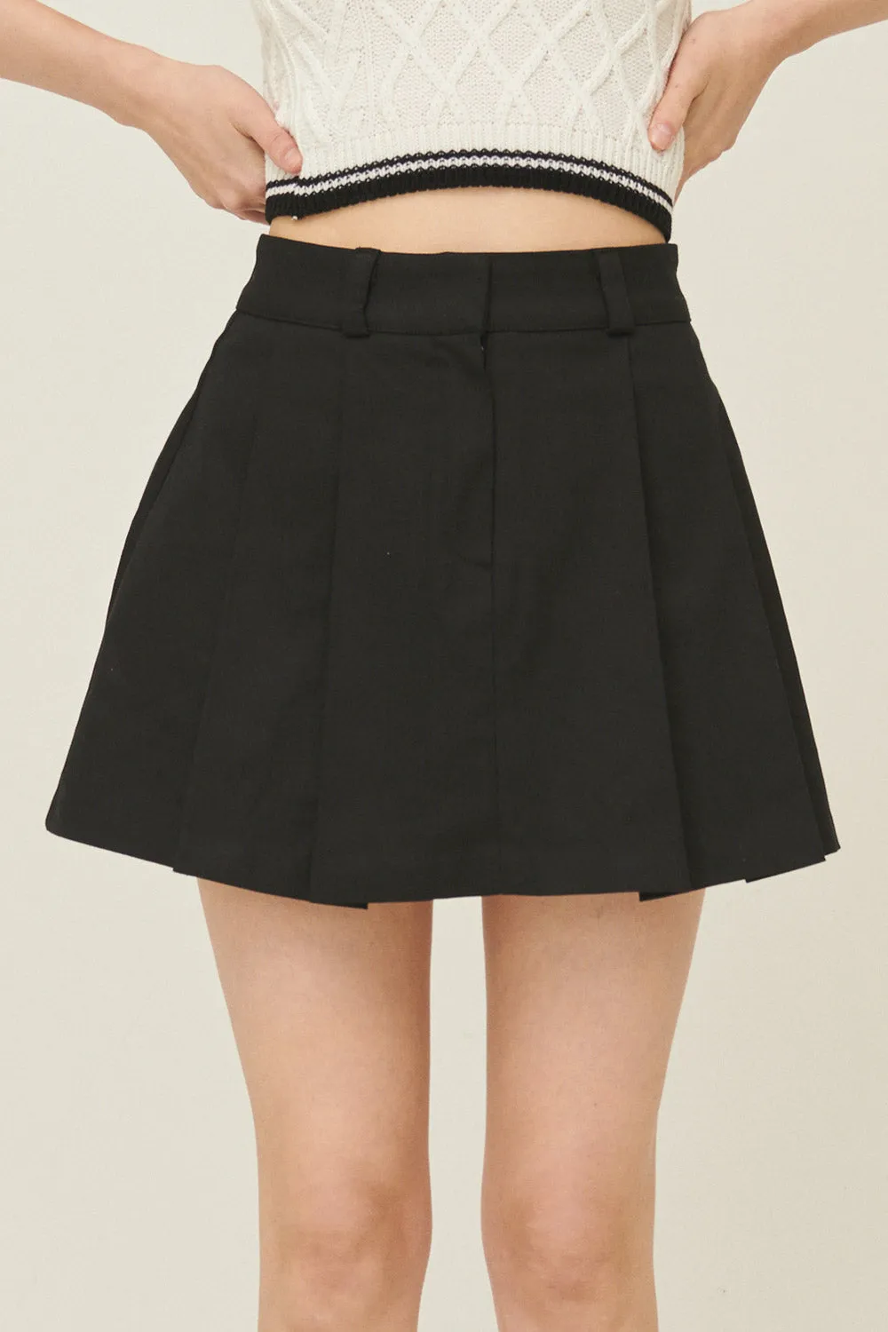 Sienna Kick Pleats Skirt