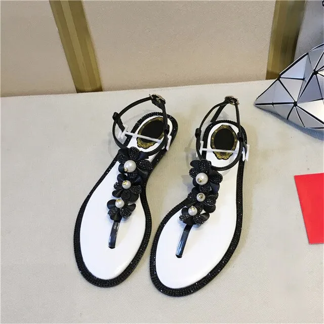 Woman Luxury Crystal Flower Pearl Embellished Flat Blingbling Glitter Sandals Summer Beach Shoes Women Thong Sandals Flip-flops